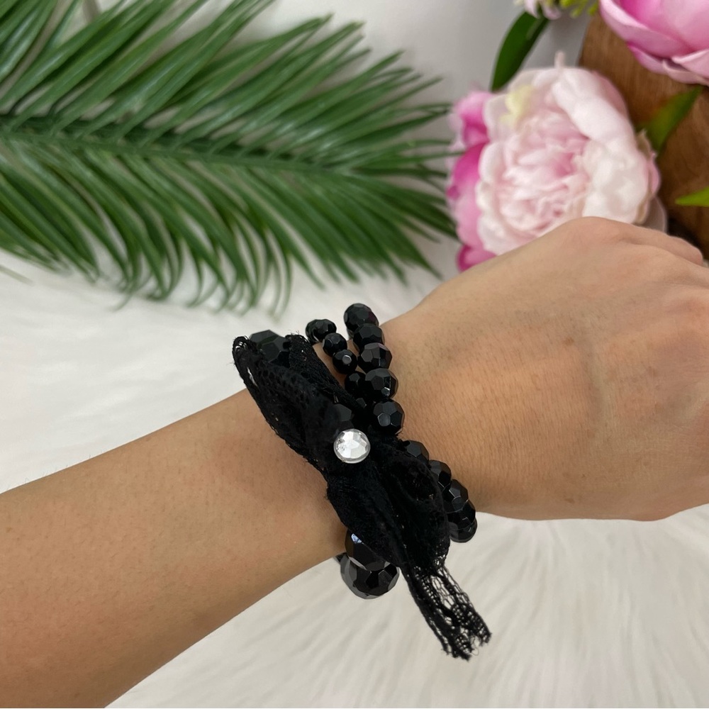 Black Beaded Bracelet